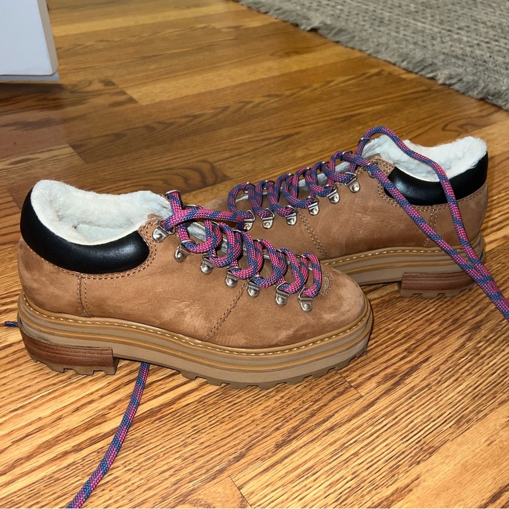 SCHUTZ Lucille Ankle lace up Boots